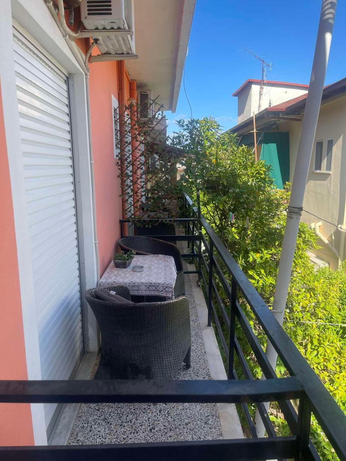 Pislis Rooms Kamena Vourla Exterior photo