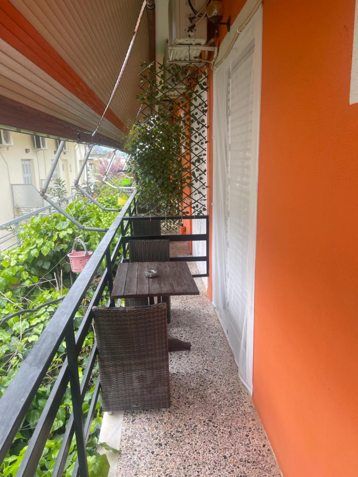 Pislis Rooms Kamena Vourla Exterior photo